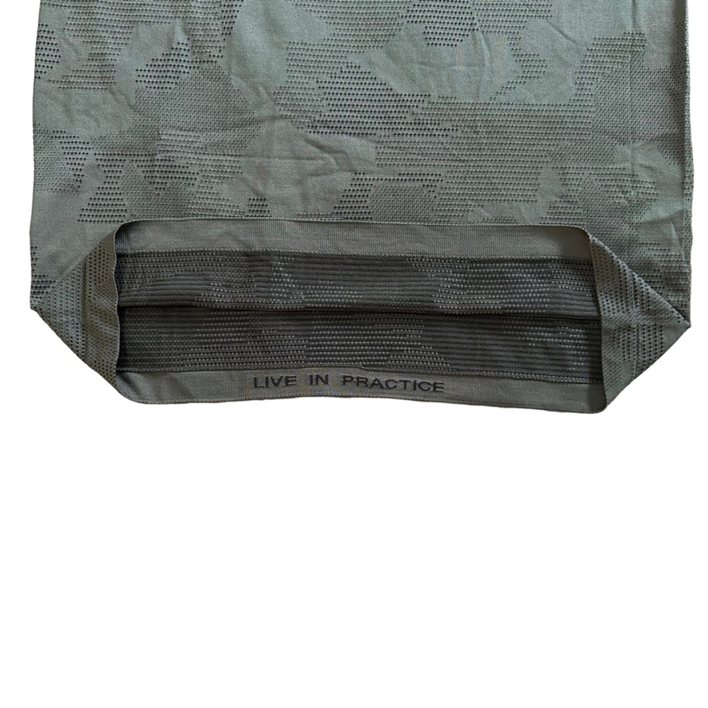 Lululemon Metal Vent Tech short sleeve Size Small - Picture 6 of 6